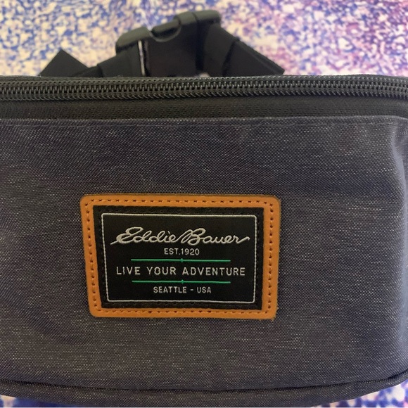 Vintage Eddie Bauer Denim Fanny Pack - Picture 8 of 8